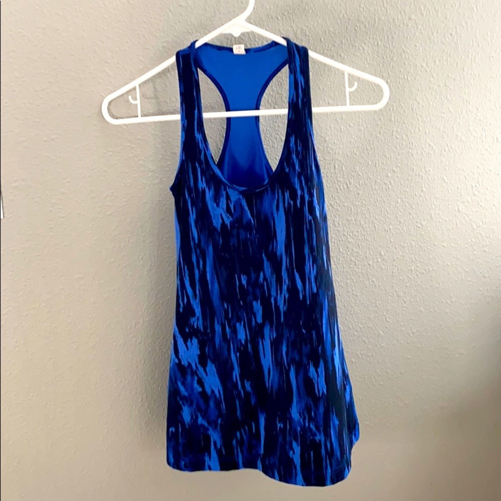 Lululemon tank top size 4